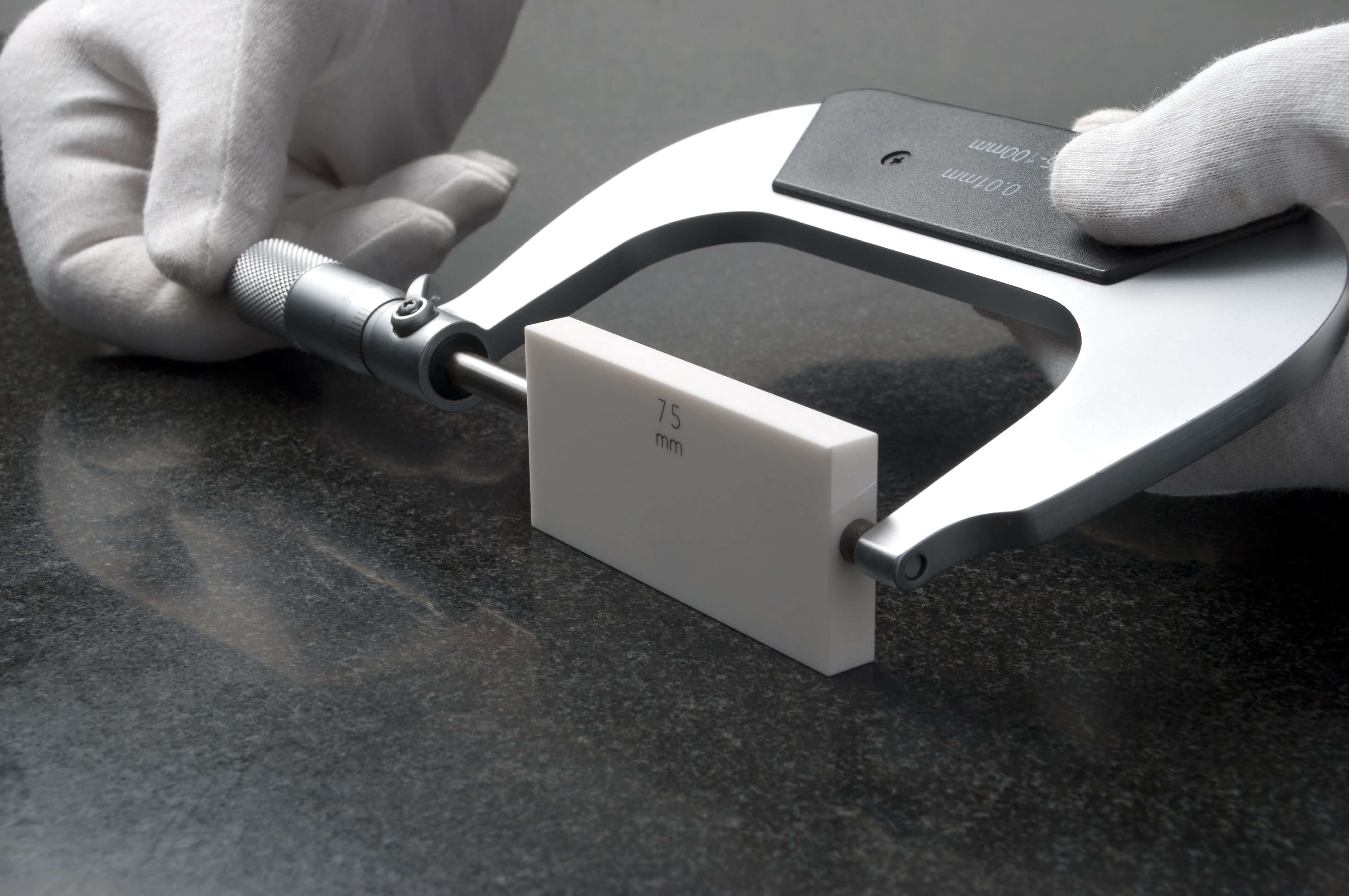 Close-up photo of calipers getting perfectly calibrated in the laboratory.