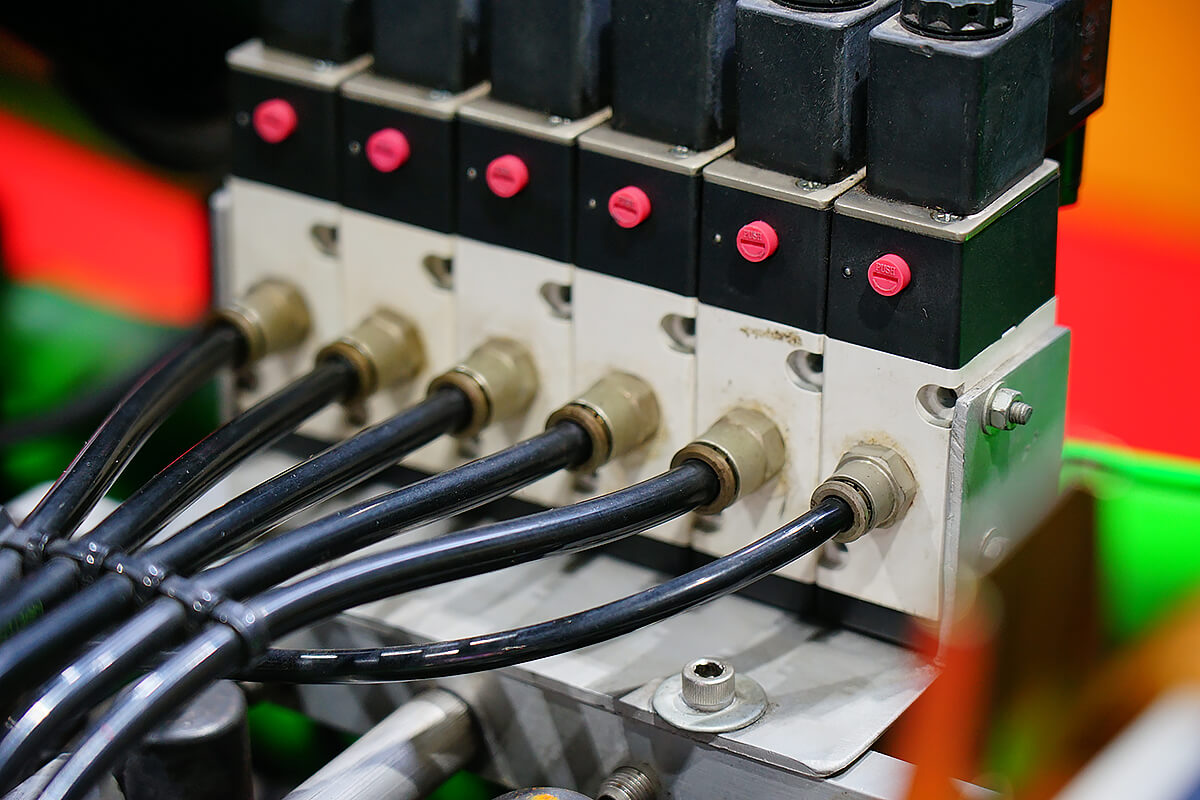 Photo of a mass flow controller.